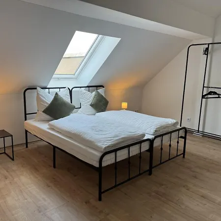 Grosszuegige In * 노이엔부르크 암 라인